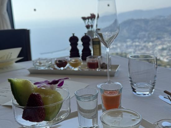 ホテルグランバッハ熱海クレッシェンド クーポン