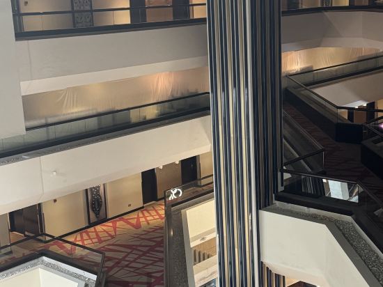 杜拜迪爾拉皇冠假日酒店優惠