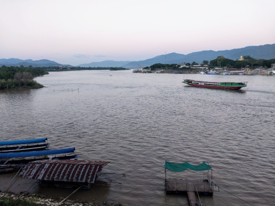 皇御金三角度假酒店優惠