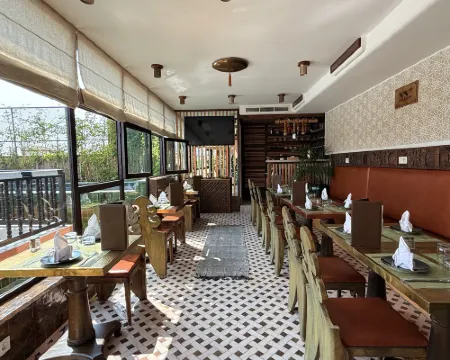 Riad Wazani Square & Spa Питание Photos