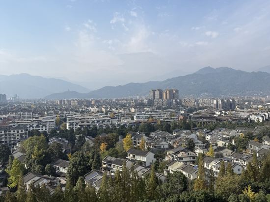 都江堰希爾頓歡朋酒店優惠