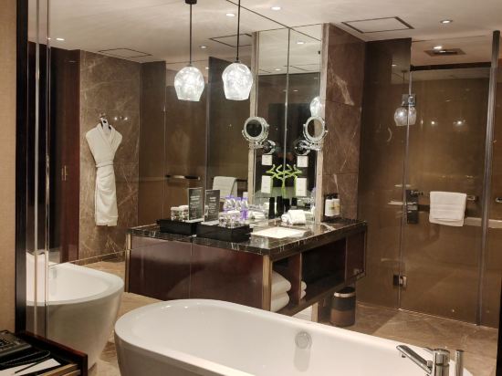 廣州白雲機場鉑爾曼大酒店優惠