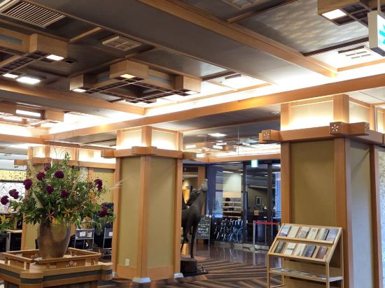 あかん遊久の里 鶴雅 クーポン