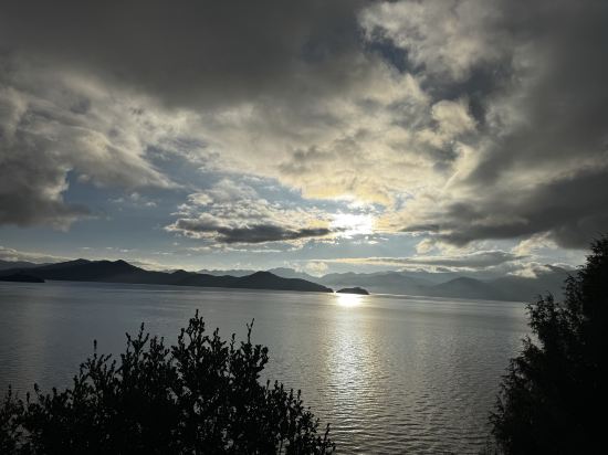 瀘沽湖青山青旅優惠