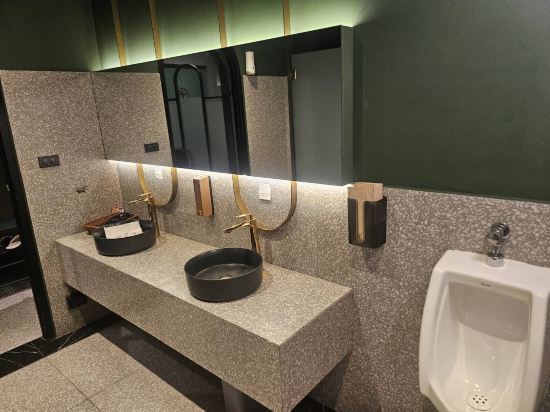 曼谷切爾旅舍優惠