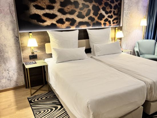 華沙紐約萊昂納多飯店優惠