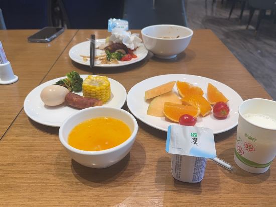 H酒店（深圳寶安國際機場店）優惠