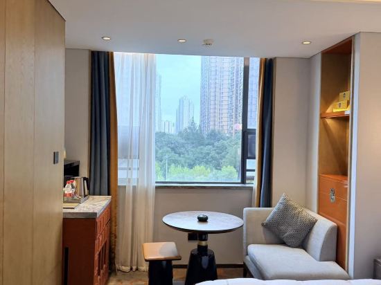 曼居酒店（株洲美的城慄雨工業園店）優惠