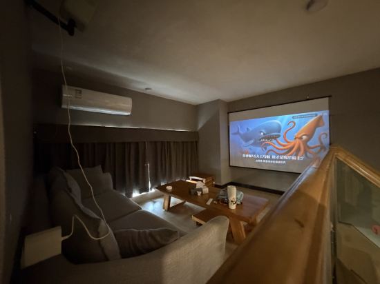 螢火電競概念公寓（廣州融創文旅城店）優惠