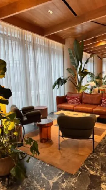 The BoTree London, Curio Collection by Hilton Öffentliche Flächen Photos