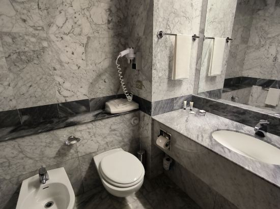 熱那亞塔機場 - 酒店及會議中心優惠