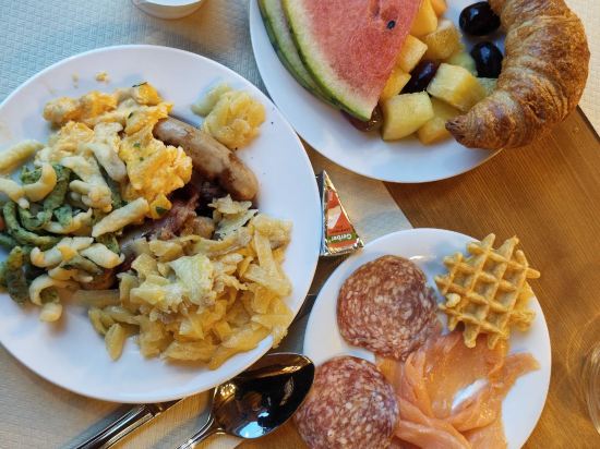 因特拉肯克雷布斯酒店優惠