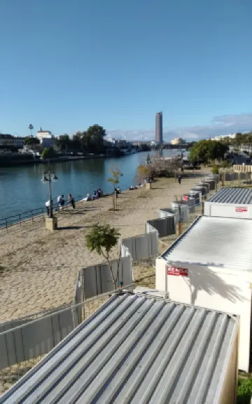 Hotel ILUNION Alcora Sevilla Cerca del hotel Photos