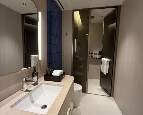 Crystal Hotel Yanji West Market Internet Famous Wall Rum Photos