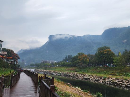 蘭亭·雅居飯店（張家界國家森林公園標誌門店）優惠