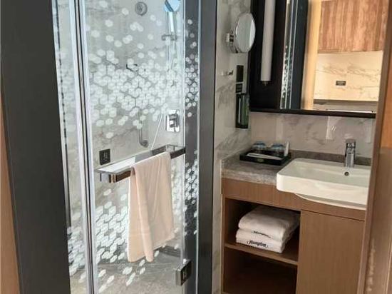 深圳福田紅樹林希爾頓歡朋公寓優惠