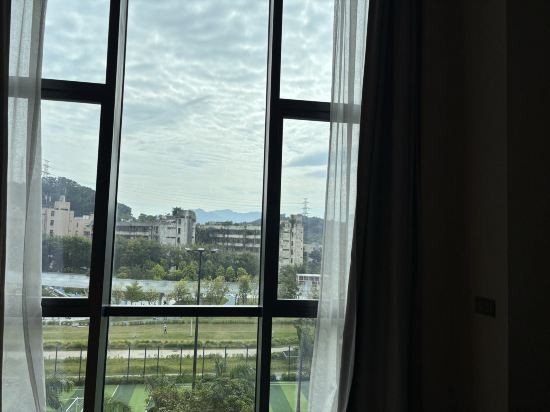 深圳喜悦假日酒店優惠