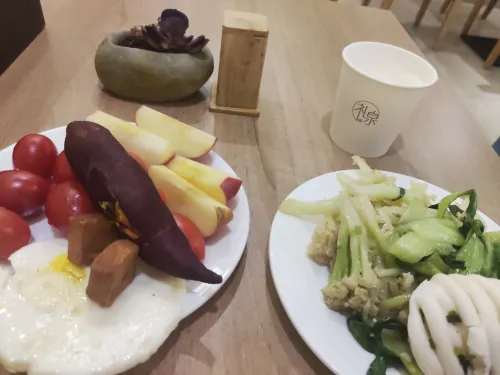 Homeinn Ease Hotel (Guangzhou Luoxi Bridge Xiajiao Subway Station) Makanan Photos