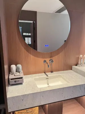 宜春山水居溫泉假日飯店(溫湯明月千古情店) 房間 Photos