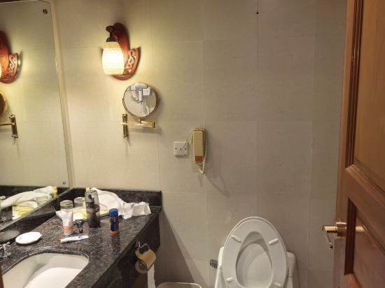 官房大飯店（麗江古城大水車店）優惠