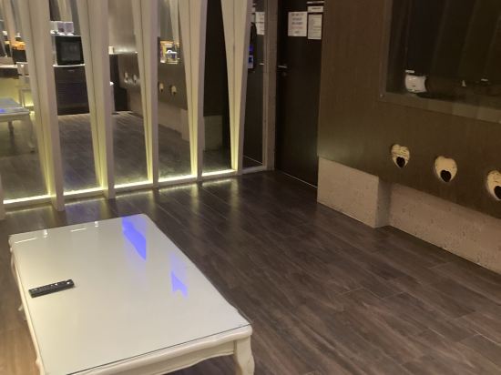 高雄薇風精品汽車旅館楠梓館優惠