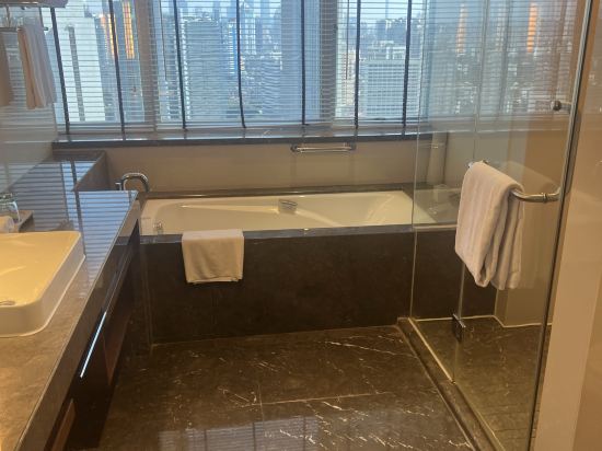 廣州中心皇冠假日酒店優惠