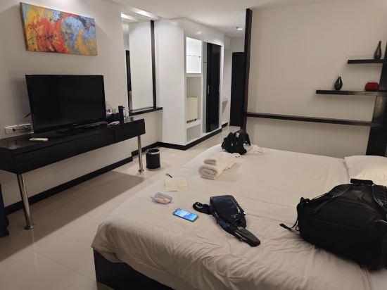 拜倫海灘飯店優惠