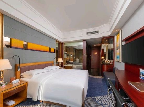 珠海來魅力假日酒店（拱北口岸店）優惠