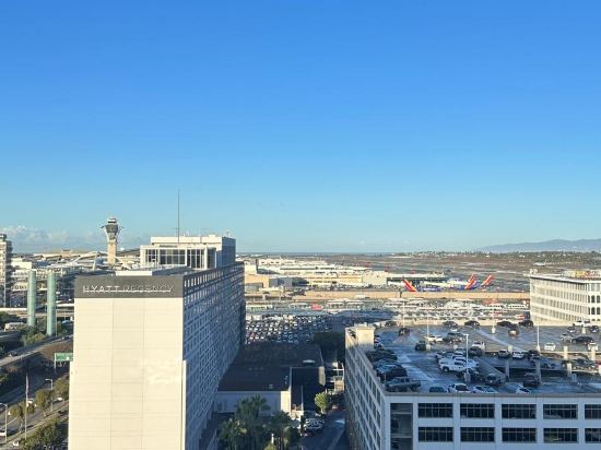 洛杉磯H酒店，希爾頓格芮精選酒店優惠