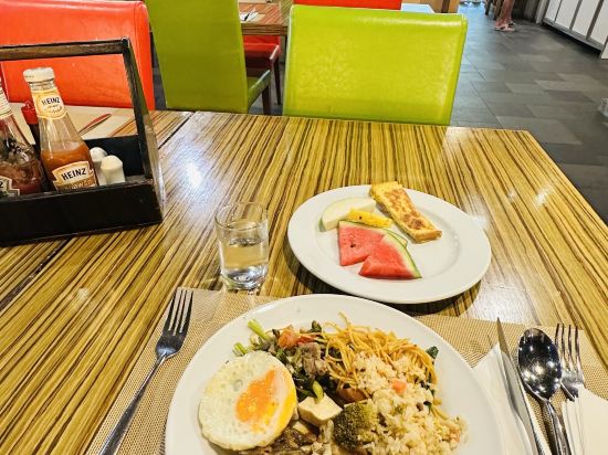 西隆富麗華酒店（原西隆尤尼可大酒店）優惠