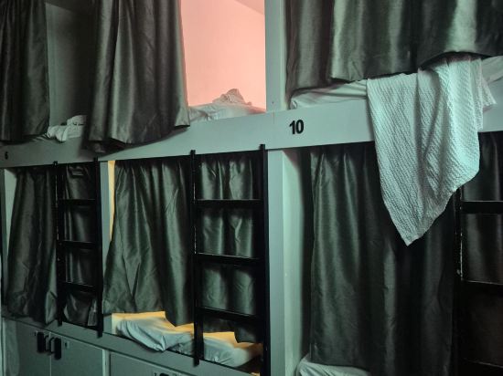 唯客膠囊旅舍@清真寺街優惠