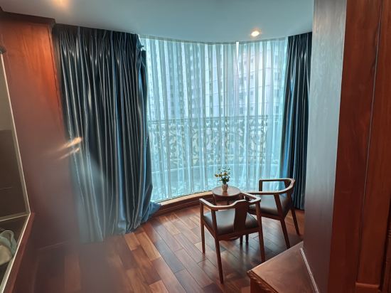 Monalisa Luxury Hotel優惠