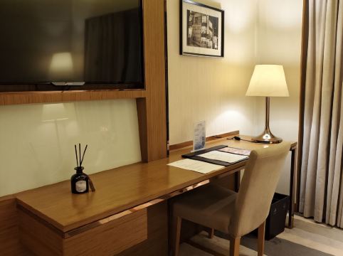 珠海中海鉑爾曼酒店優惠