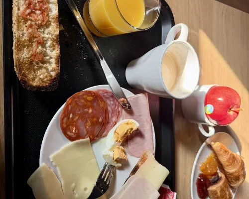 B&B Hotel Girona 2 تناول الطعام Photos