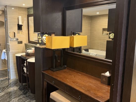 佛山順德香雲紗園林飯店優惠