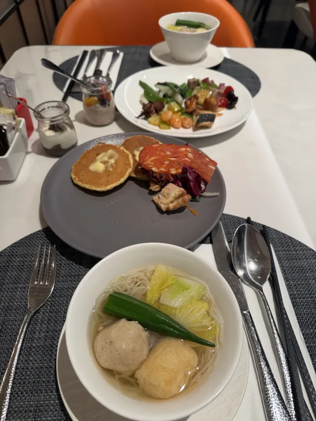 香港太子酒店 SAVVY 餐廳菜式