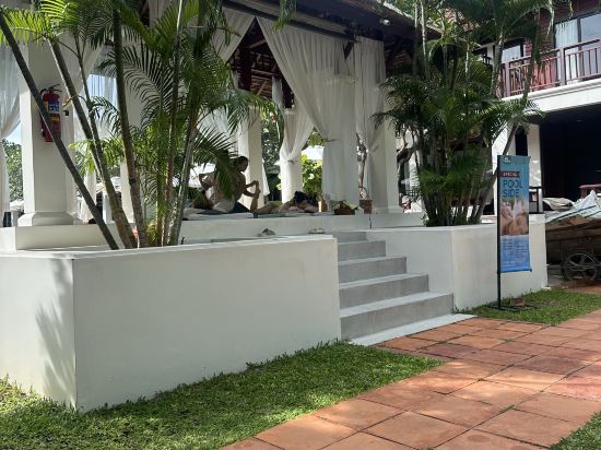 查汶麗晶海灘度假村優惠