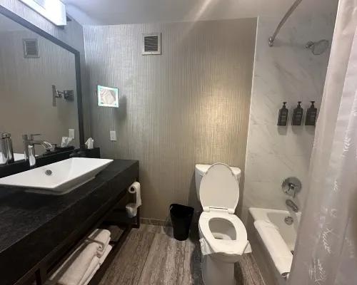 Sheraton Gateway Los Angeles Hotel Rooms Photos