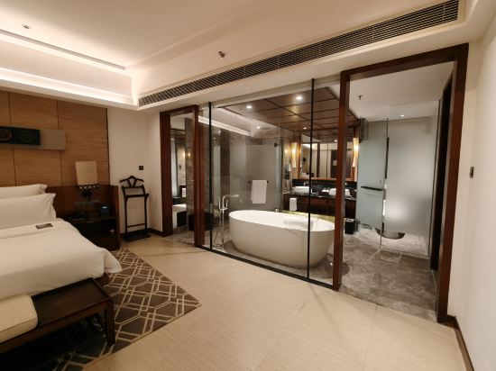 三亞灣海居鉑爾曼度假酒店優惠