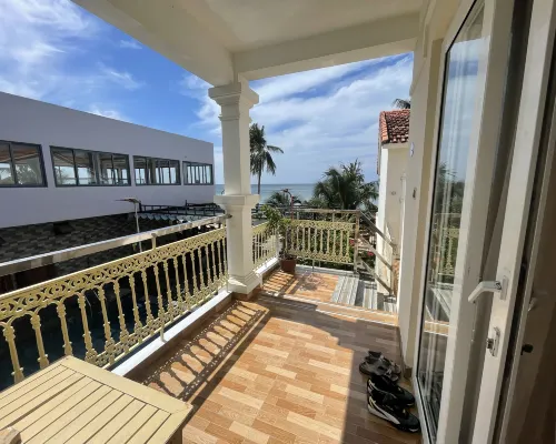 Phuong Binh House Photos