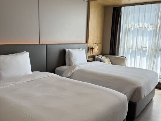 西安灃東希爾頓逸林酒店優惠