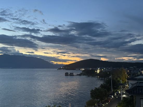 梵宿·觀雲海景輕奢客棧（大理洱海店）優惠