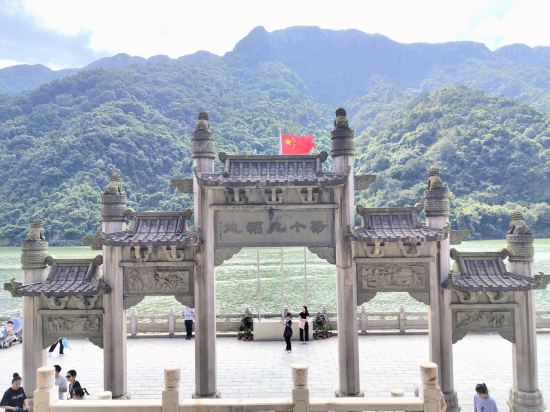 希岸Deluxe酒店（清遠高鐵站南岸公園店）優惠