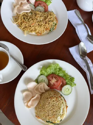 Tebesaya Cottage by GenuineHost Makanan Photos