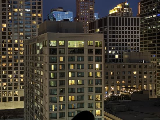 芝加哥市區/華麗一英里希爾頓花園旅館優惠