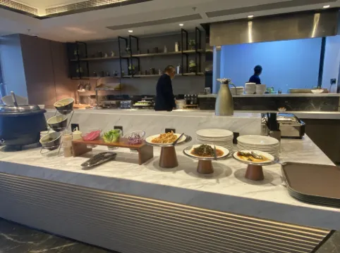 YiJu Life Kaiyuan XiaoShan' Airport Hangzhou Питание Photos