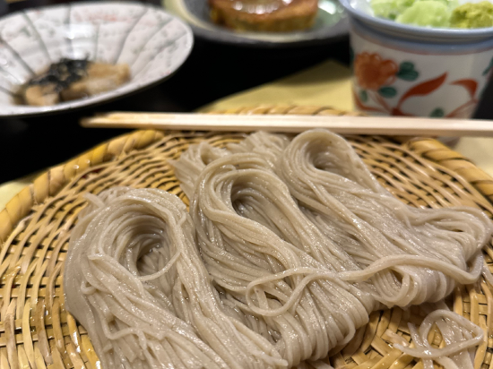 宿坊 極意　徳善院流細打ち戸隠そばとかやぶき屋根の文化財の宿 クーポン