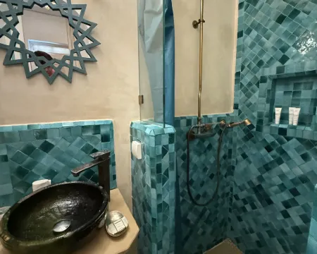 Riad Wazani Square & Spa Номера Photos