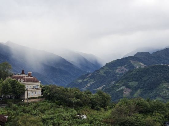 南投清境雲海景觀渡假山莊優惠