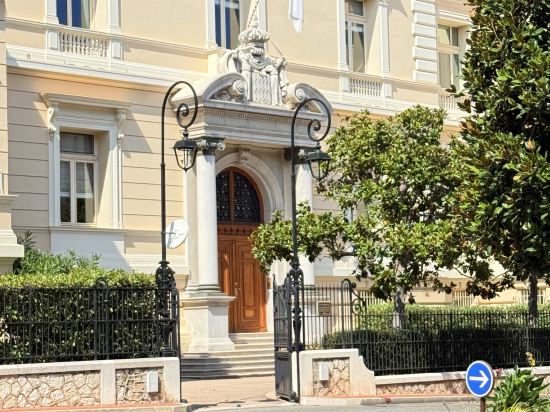 假日度假尼斯酒店優惠